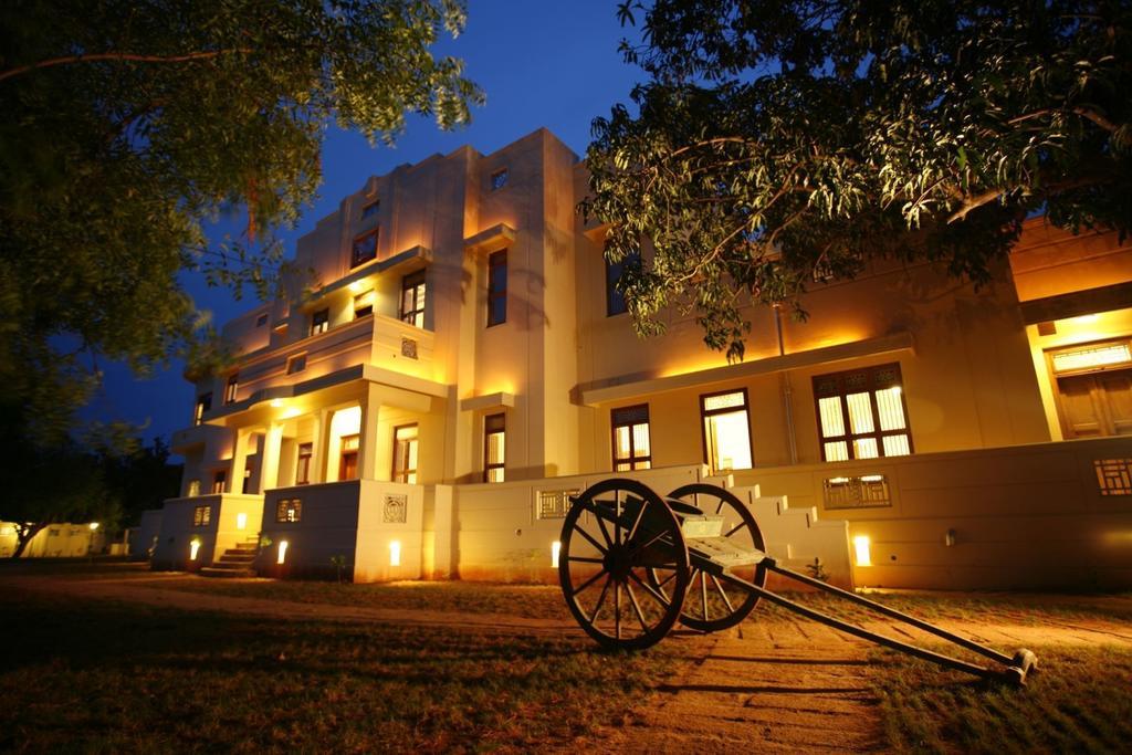 Visalam Chettinad Palace - A Cgh Earth Experience Kanadukattan Luaran gambar