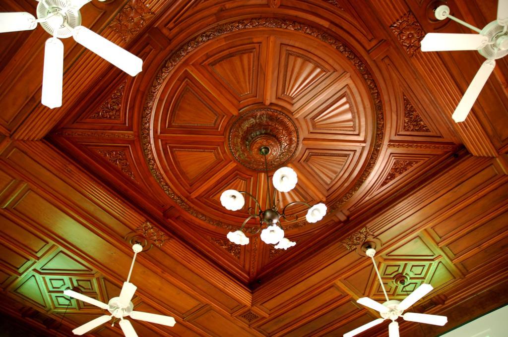 Visalam Chettinad Palace - A Cgh Earth Experience Kanadukattan Luaran gambar