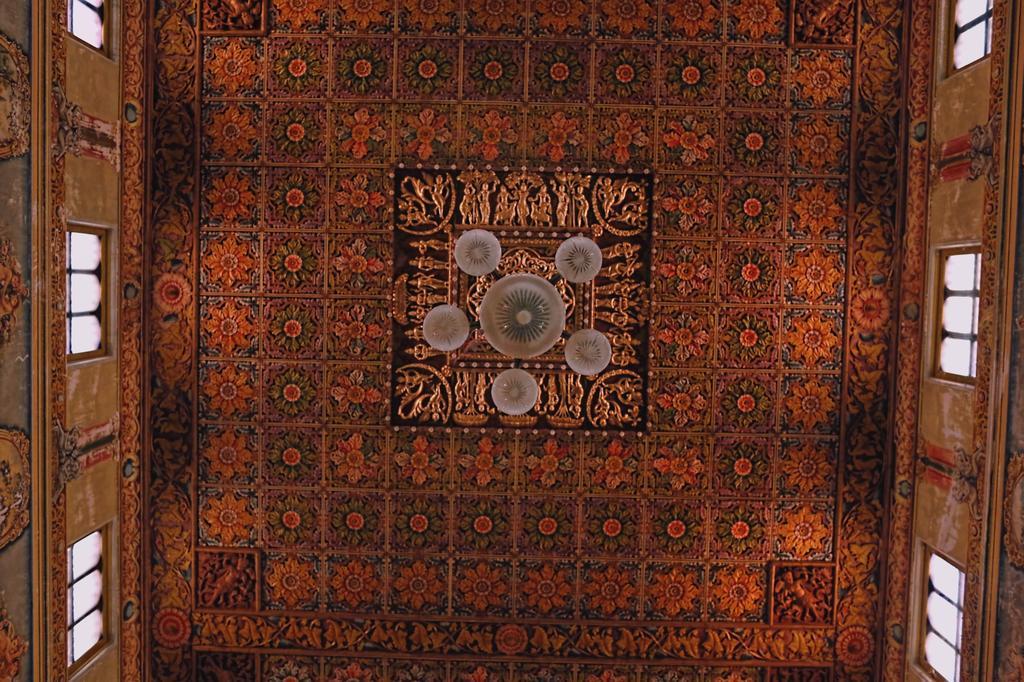Visalam Chettinad Palace - A Cgh Earth Experience Kanadukattan Luaran gambar