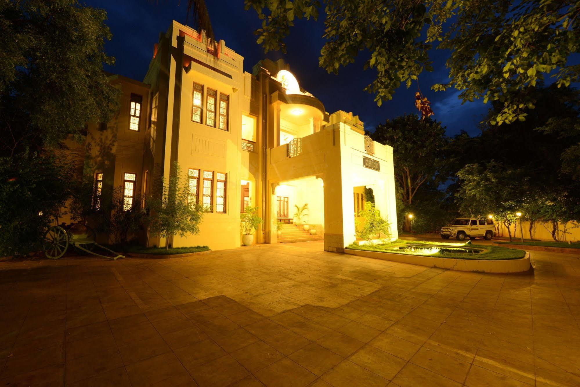 Visalam Chettinad Palace - A Cgh Earth Experience Kanadukattan Luaran gambar