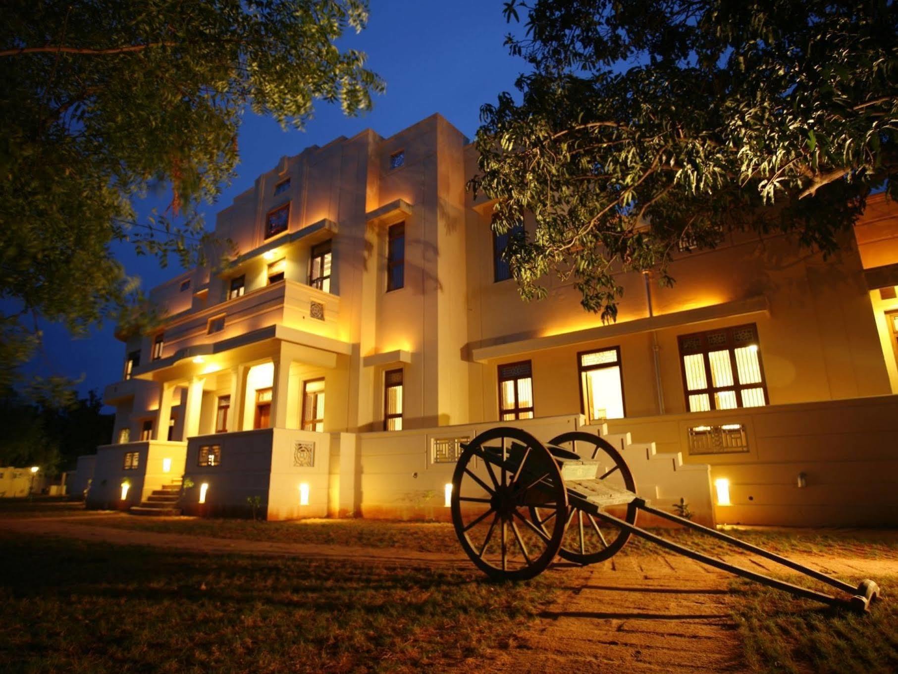 Visalam Chettinad Palace - A Cgh Earth Experience Kanadukattan Luaran gambar