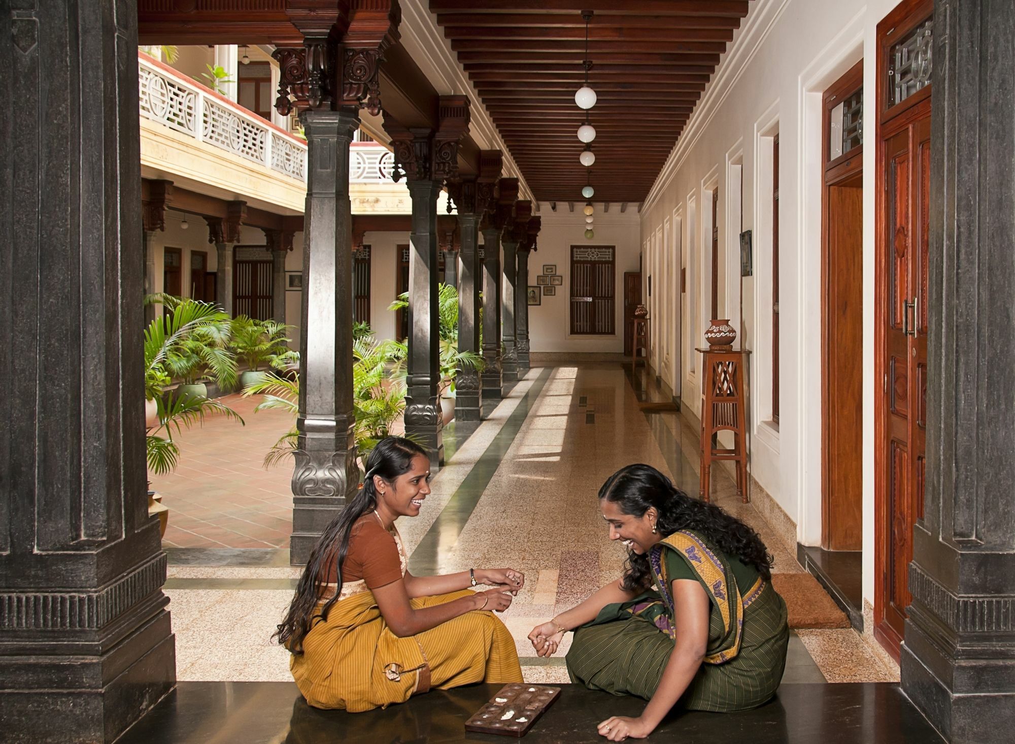 Visalam Chettinad Palace - A Cgh Earth Experience Kanadukattan Luaran gambar